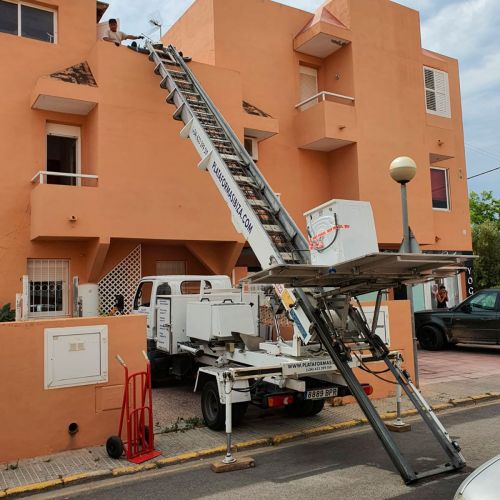 Sistema de elevación por fachada para electrodomésticos