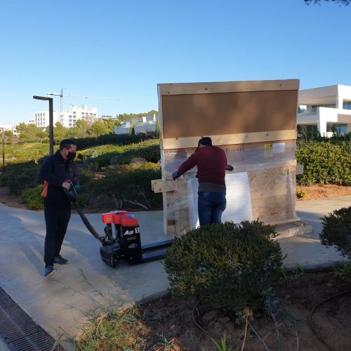 Torito para mover objetos voluminosos y pesados